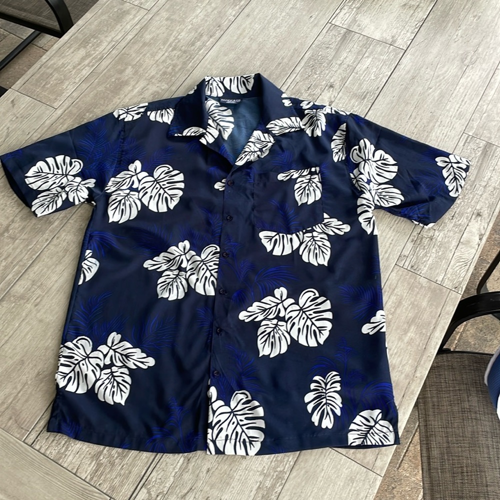 Pacific & Co. tropical print men's shirt